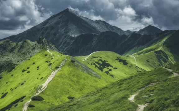 Dolina Kościeliska (Tatry Zachodnie) - podróże wellness